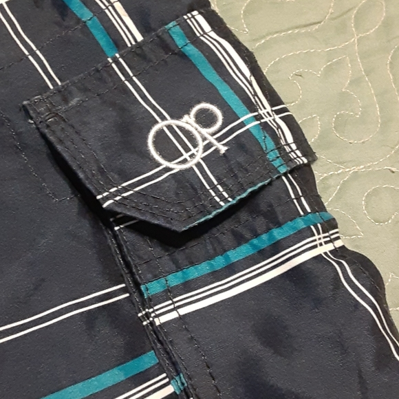 Donated OP XL 40/42 swim board shorts water sports - Picture 2 of 7